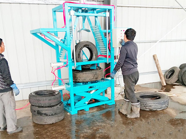 氣動(dòng)套胎機(jī)